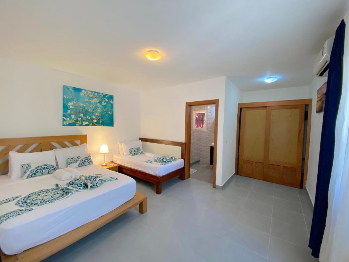 Dominican Breath - Suites Sol Caribe - Swimming Pool And Beach Club - Playa Bavaro Punta Cana Rom bilde